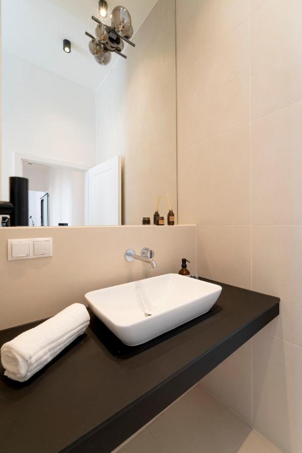 Josef'S Home I Deluxe Apartment In Ideal Location ウィーン エクステリア 写真